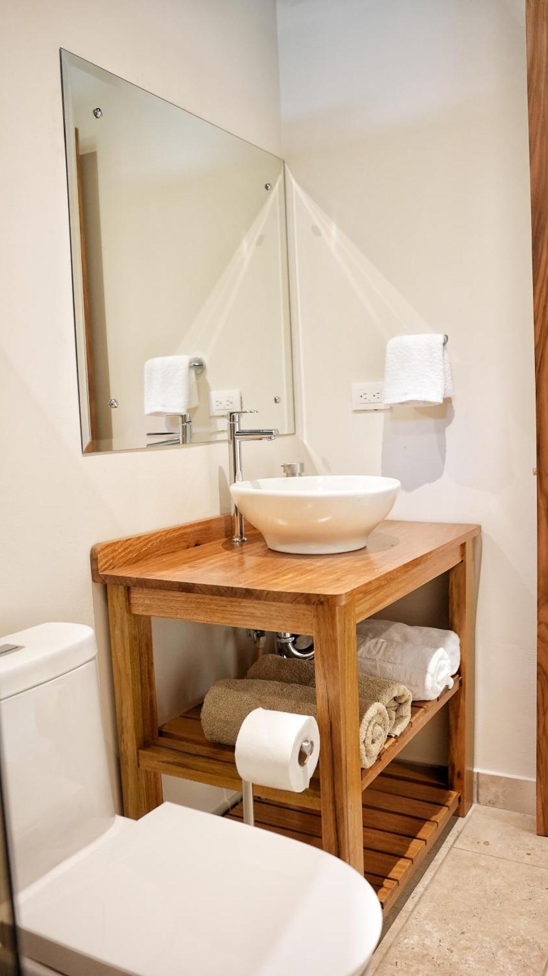 Drakes Bay Fauna Lodge מראה חיצוני תמונה